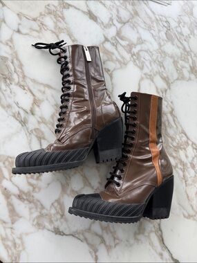 Chloe Brown Lace-Up Chunky Heel Boots with Tan Stripe